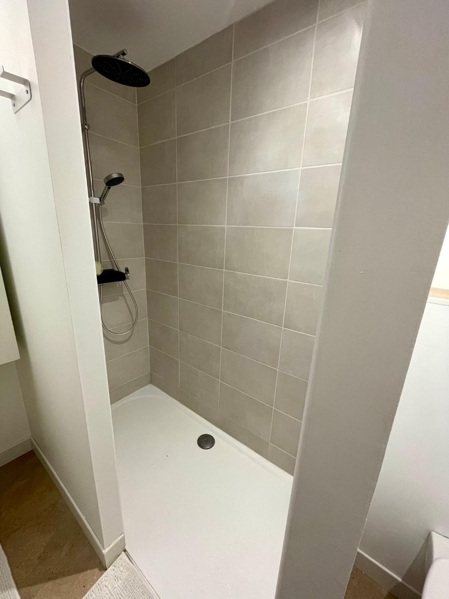 Appartement A La Campagne LʼIsle-sur-la-Sorgue Εξωτερικό φωτογραφία